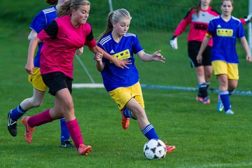 Bild 222 - B-Juniorinnen TSV Gnutz o.W. - SV Wahlstedt : Ergebnis: 1:1